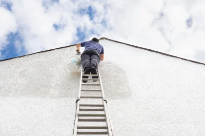Peinture extérieure à Fozzano — façades et ravalement